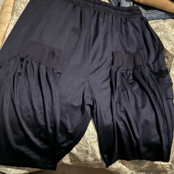 SHEIN Women’s Charcoal and Navy Jogging Cargo Pants - Picture 3 of 14